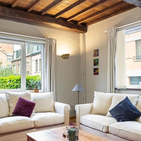 Stylish Apartment In Dinant Near The Maas Exteriör bild