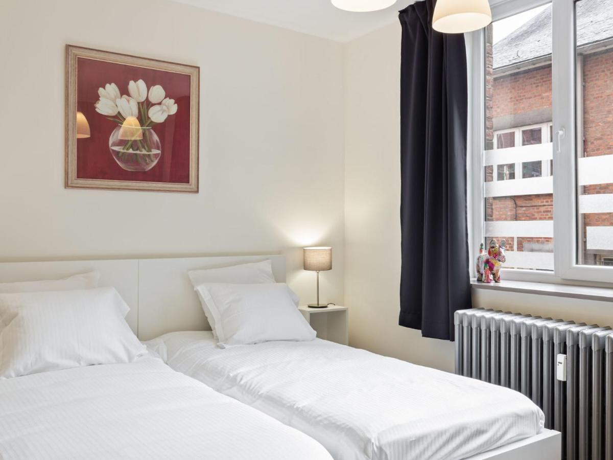 Stylish Apartment In Dinant Near The Maas Exteriör bild