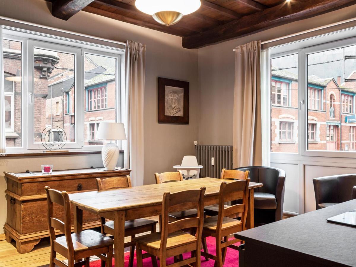 Stylish Apartment In Dinant Near The Maas Exteriör bild