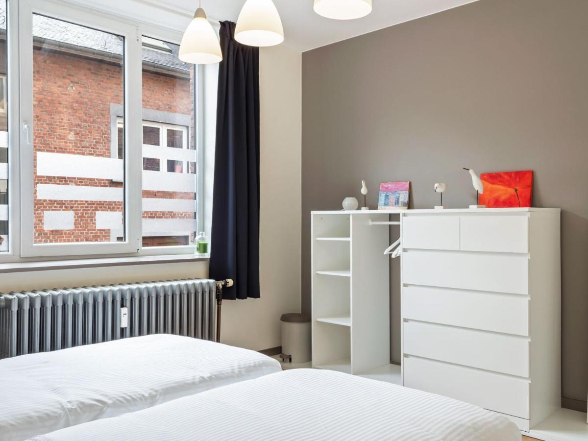 Stylish Apartment In Dinant Near The Maas Exteriör bild