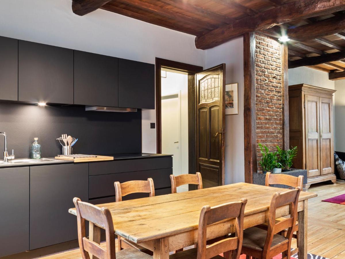 Stylish Apartment In Dinant Near The Maas Exteriör bild
