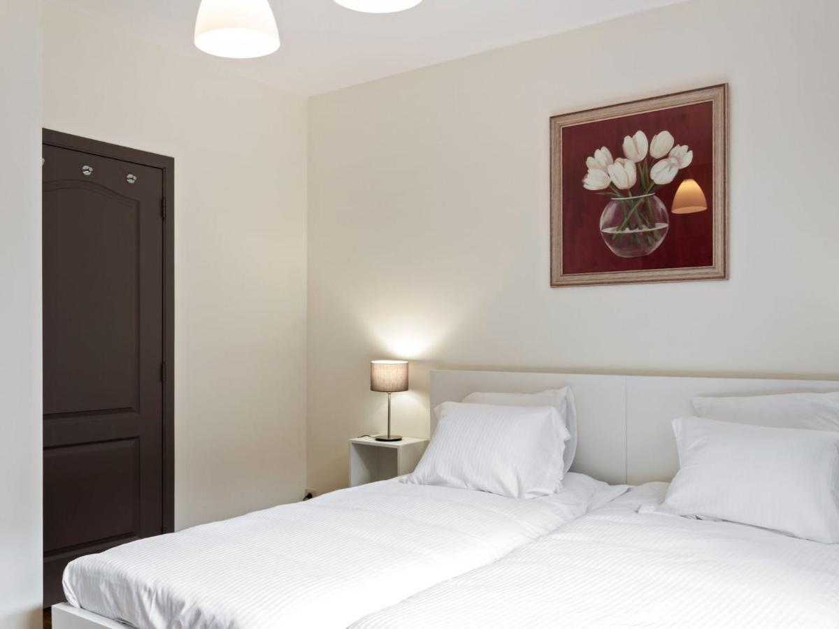 Stylish Apartment In Dinant Near The Maas Exteriör bild
